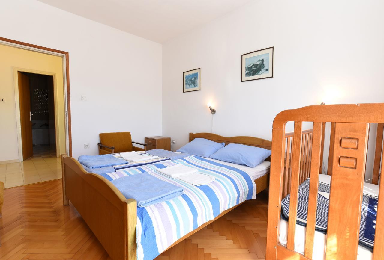 Apartments Josip 74 Pula Exterior photo
