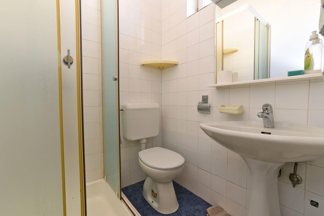 Apartments Josip 74 Pula Exterior photo